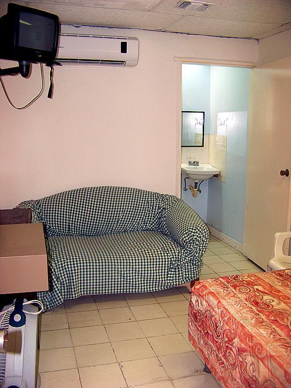 Hotel Bilbao Matamoros  Eksteriør billede