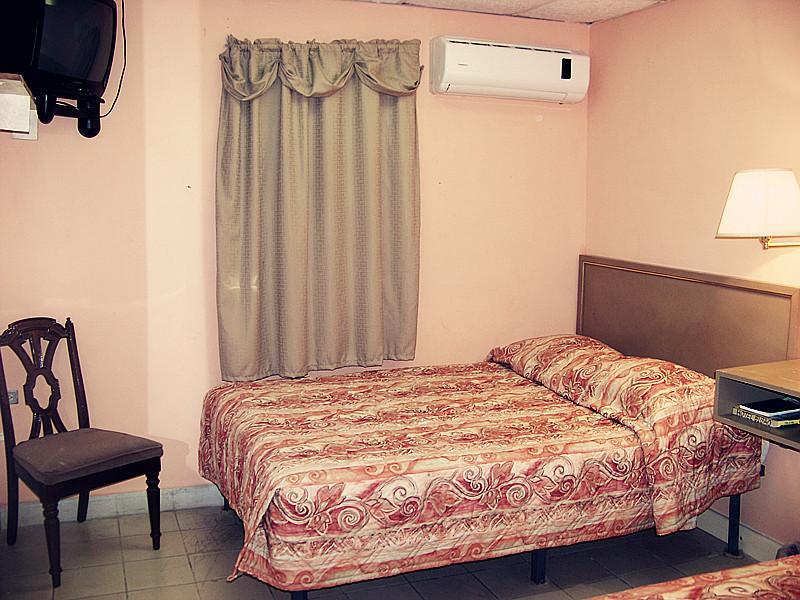 Hotel Bilbao Matamoros  Værelse billede