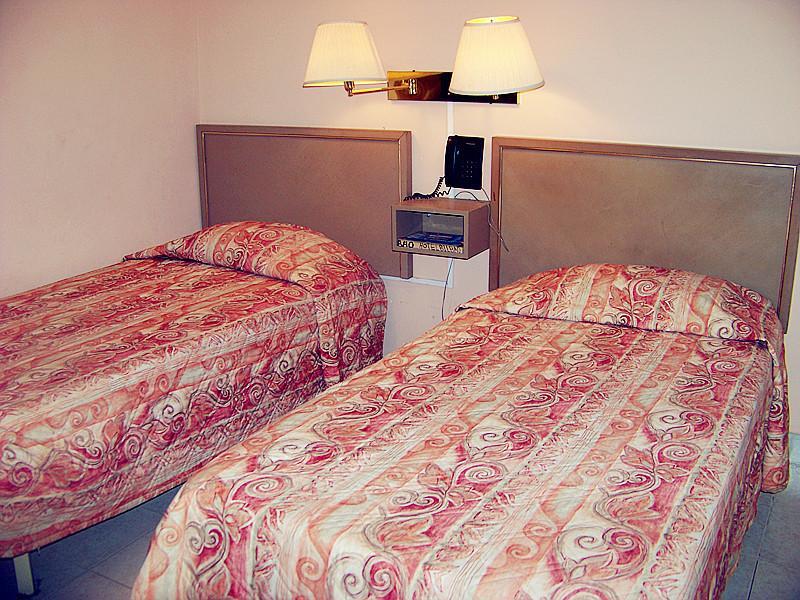 Hotel Bilbao Matamoros  Værelse billede