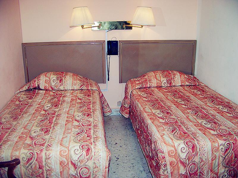Hotel Bilbao Matamoros  Værelse billede