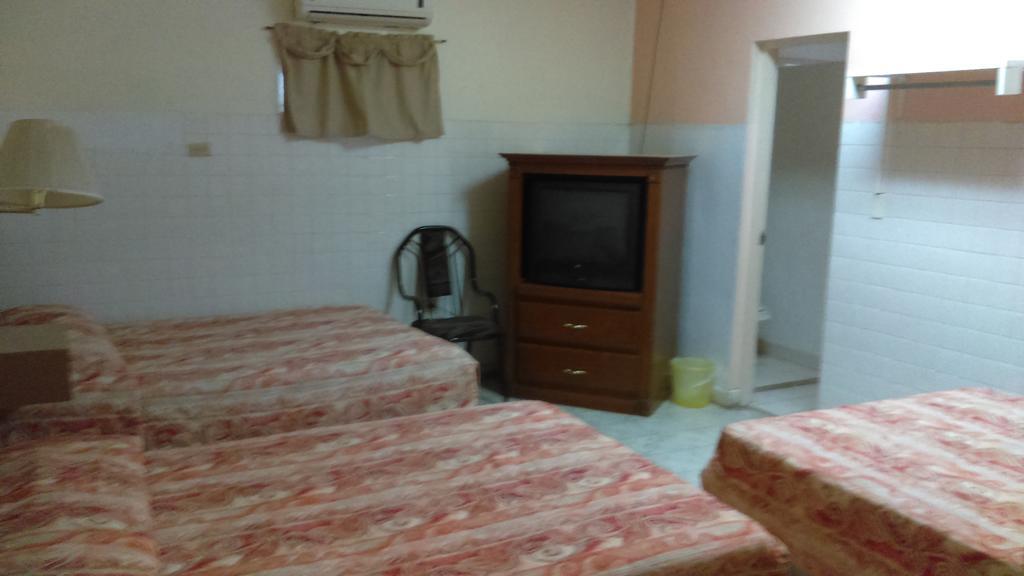 Hotel Bilbao Matamoros  Eksteriør billede